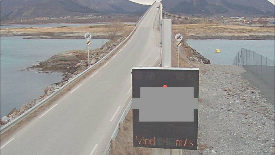 Veikamera Engeløybrua 22.01.2021 Veikamera Engeløybrua mot Ålstad. Foto: Statens Vegvesen